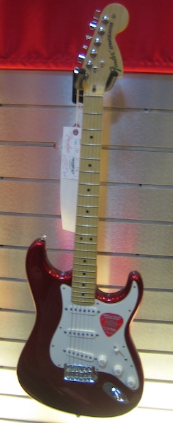 Une Stratocaster vraiment pas chère ?